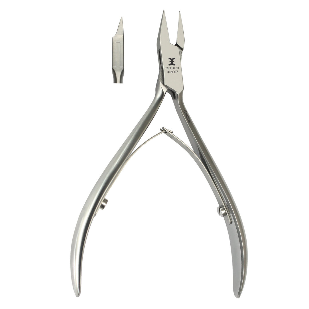Eckennagelzange 12 cm, eingesetzt